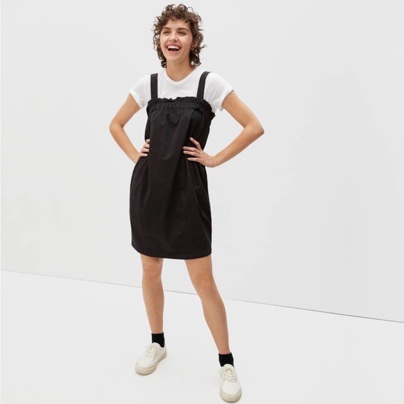 Everlane Dresses & Skirts - EVERLANE Paper Bag Dress Black Elastic Top Pockets Mini Adjustable Strap Medium